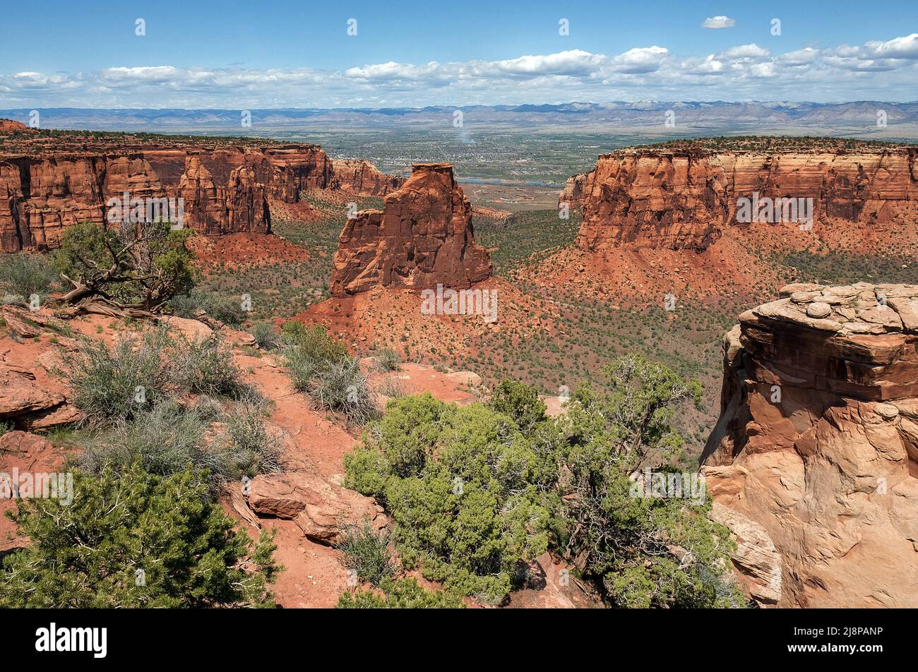 April 25, 2022: Independence Monument is the centerpiece of the ...