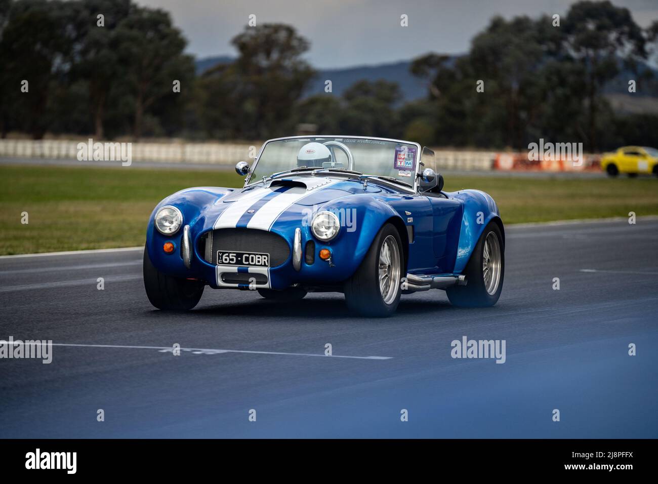 Shelby cobra hi-res stock photography and images - Alamy, image size:1300x956