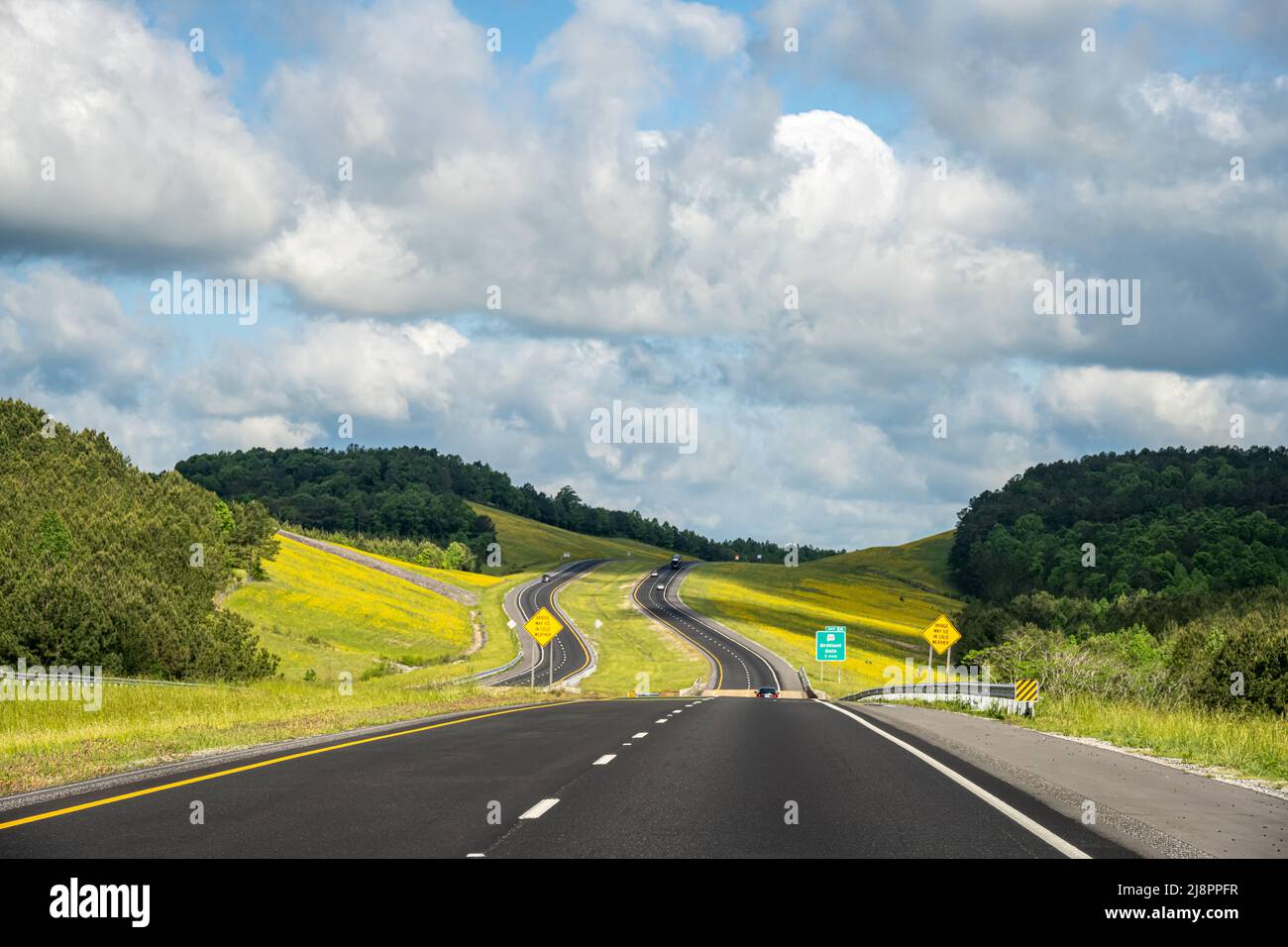 Scenic landscape along Interstate 22 / U.S. Highway 78 in Guin, Alabama. (USA) Stock Photo