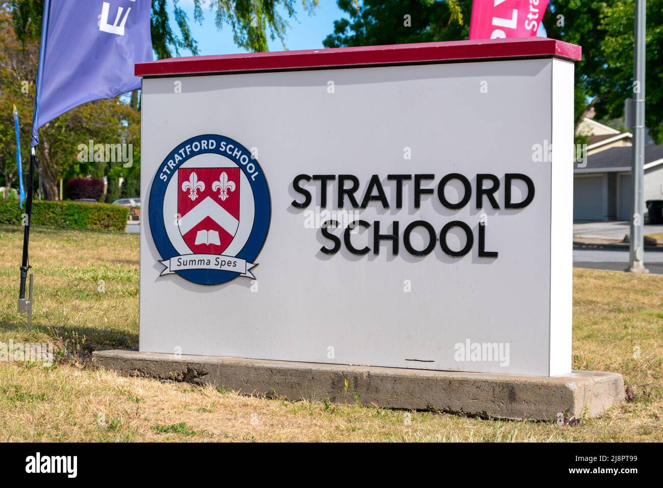 Stratford School sign, logo of private school - San Jose, California, USA - 2022 Stock Photo