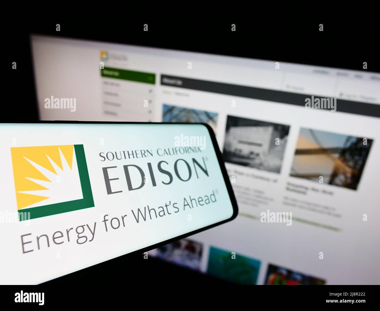 Smartphone with logo of US company Southern California Edison (SCE) on