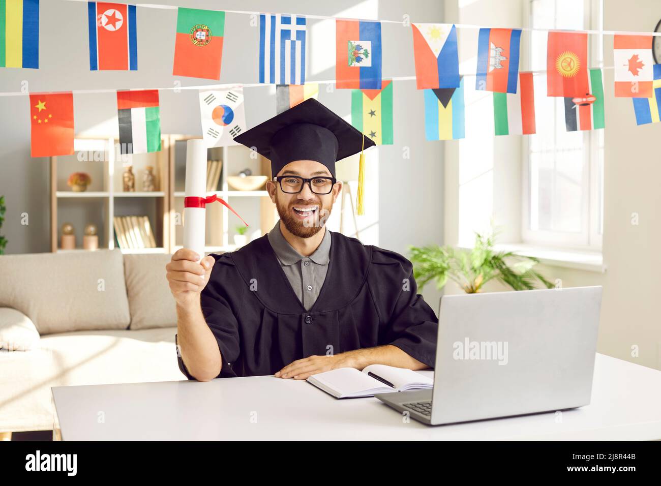 Degree certificate hires stock photography and images Alamy