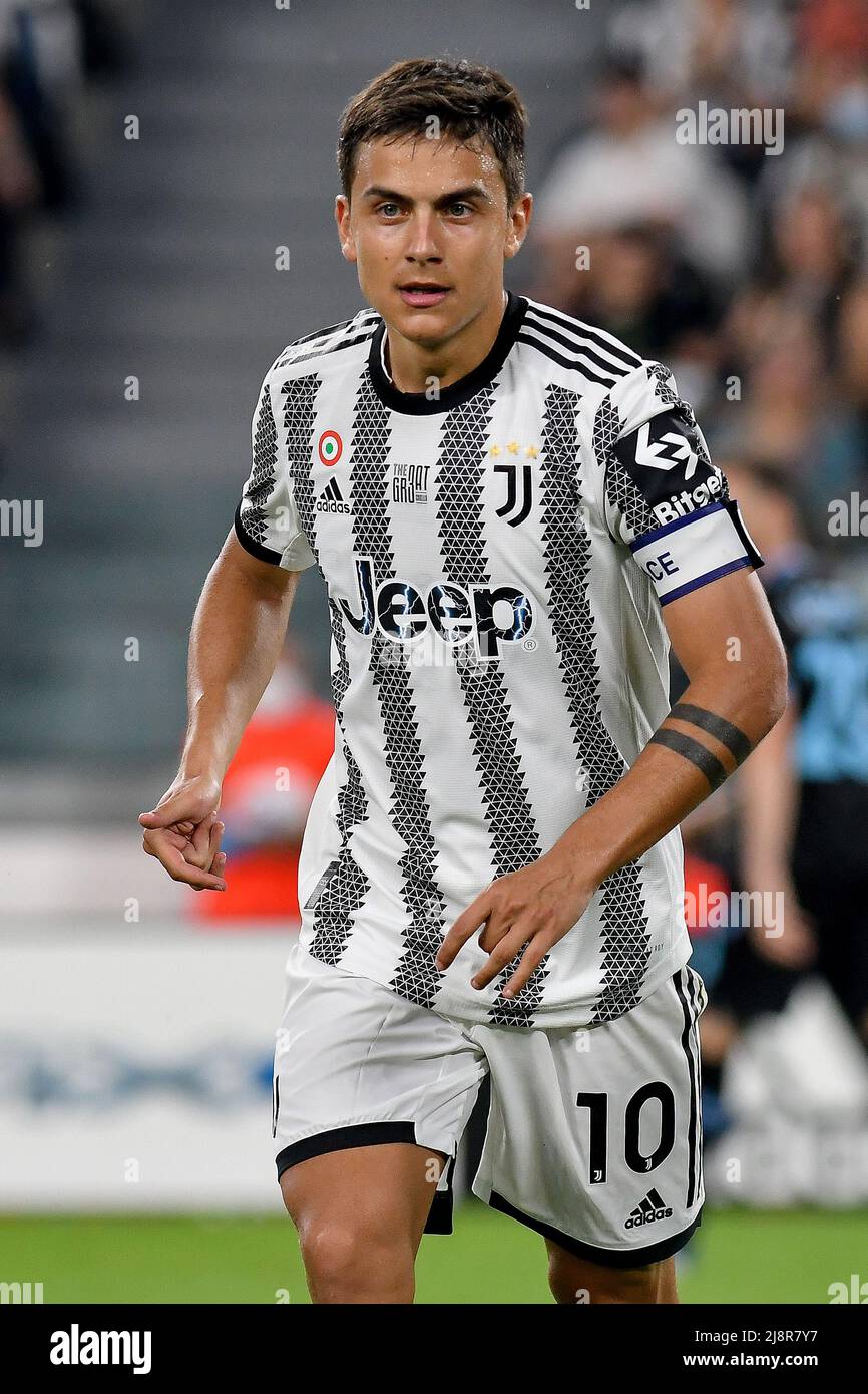 Turin, Italy. 16th May, 2022. Team of Juventus FC poses during the Serie A  2021/22 football match between Juventus FC and SS Lazio at the Allianz  Stadium. (Photo by Fabrizio Carabelli/SOPA Images/Sipa