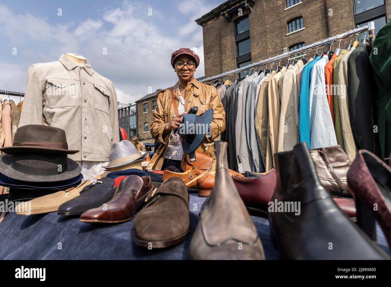 Classic Car Boot Sale, Granary Square, London, England, UK Stock Photo