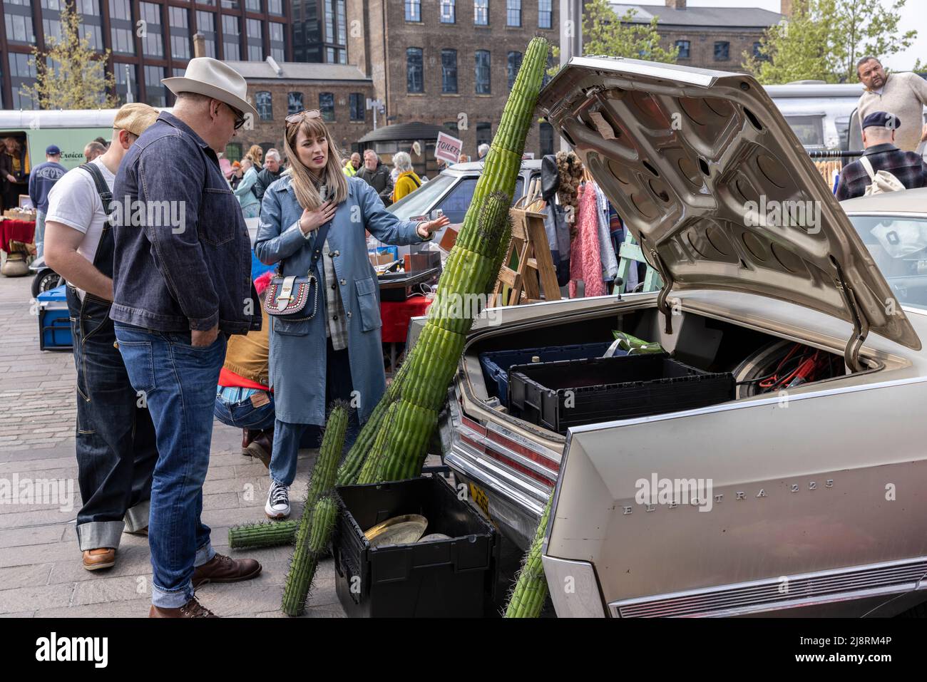Classic Car Boot Sale, Granary Square, London, England, UK Stock Photo