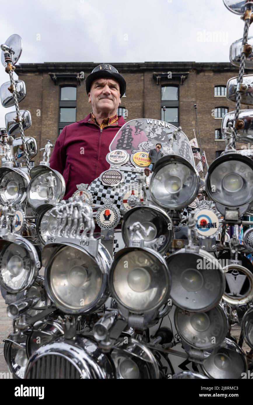Classic Car Boot Sale, Granary Square, London, England, UK Stock Photo