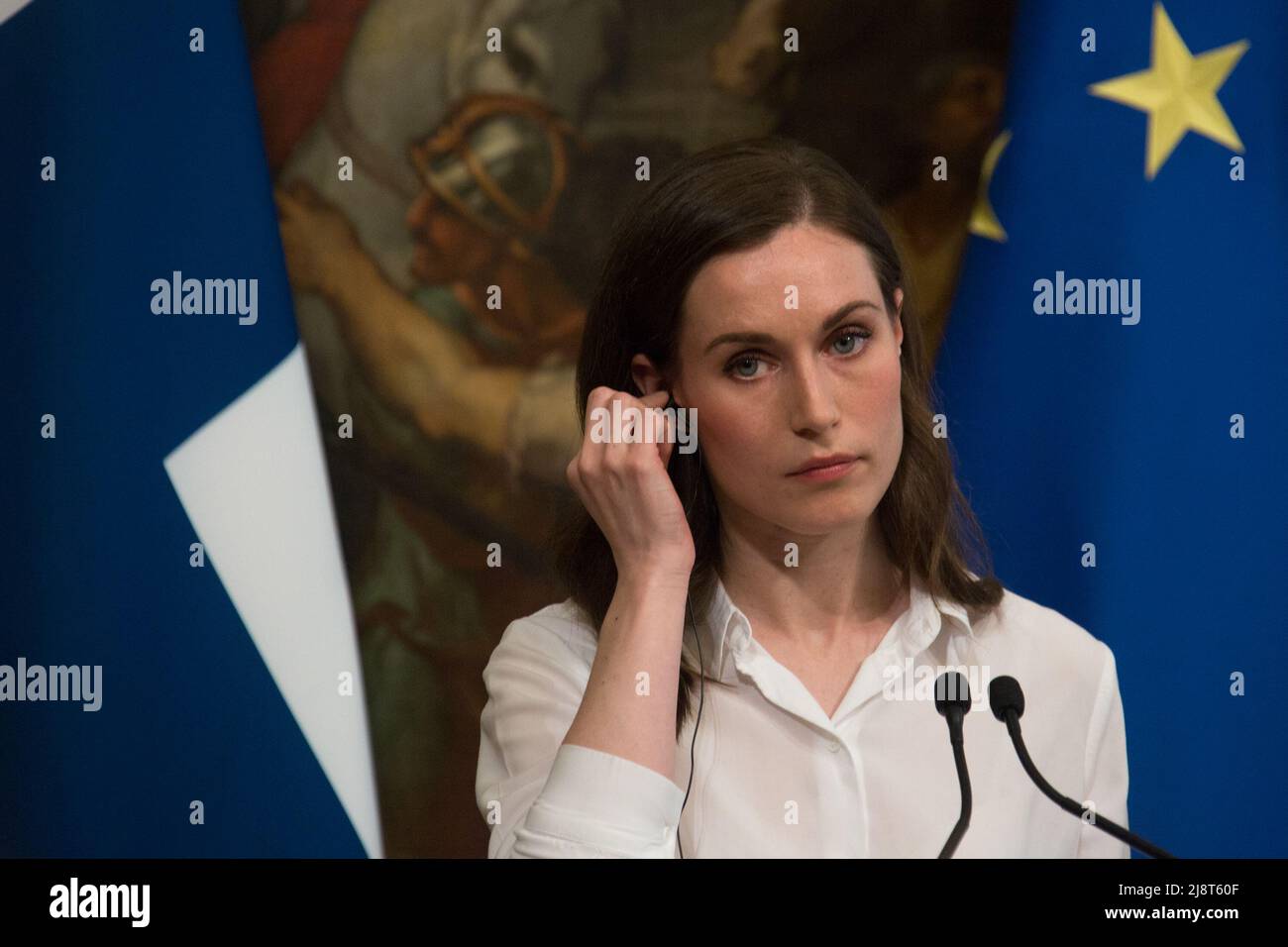 Rome, Italy. 18th May, 2022. The Italian Prime Minister Mario Draghi meets the Prime Minister of Finland Sanna Marin At Palazzo Chigi. Today, Finland, along with Sweden, has formally applied to join NATO, which Italy is already part of. Credit: LSF Photo/Alamy Live News Stock Photo