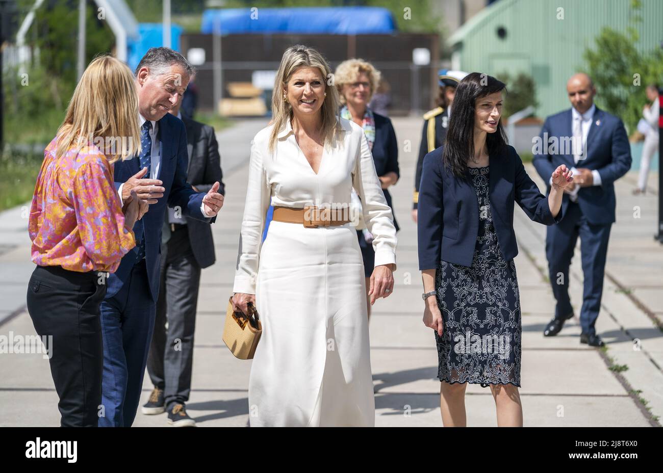 2022-05-18 14:21:20 DELFT - Queen Maxima and European Commissioner Mariya Gabriel visit The Green Village of TU Delft. The theme of the visit was science and innovation. ANP JEROEN JUMELET netherlands out - belgium out Stock Photo