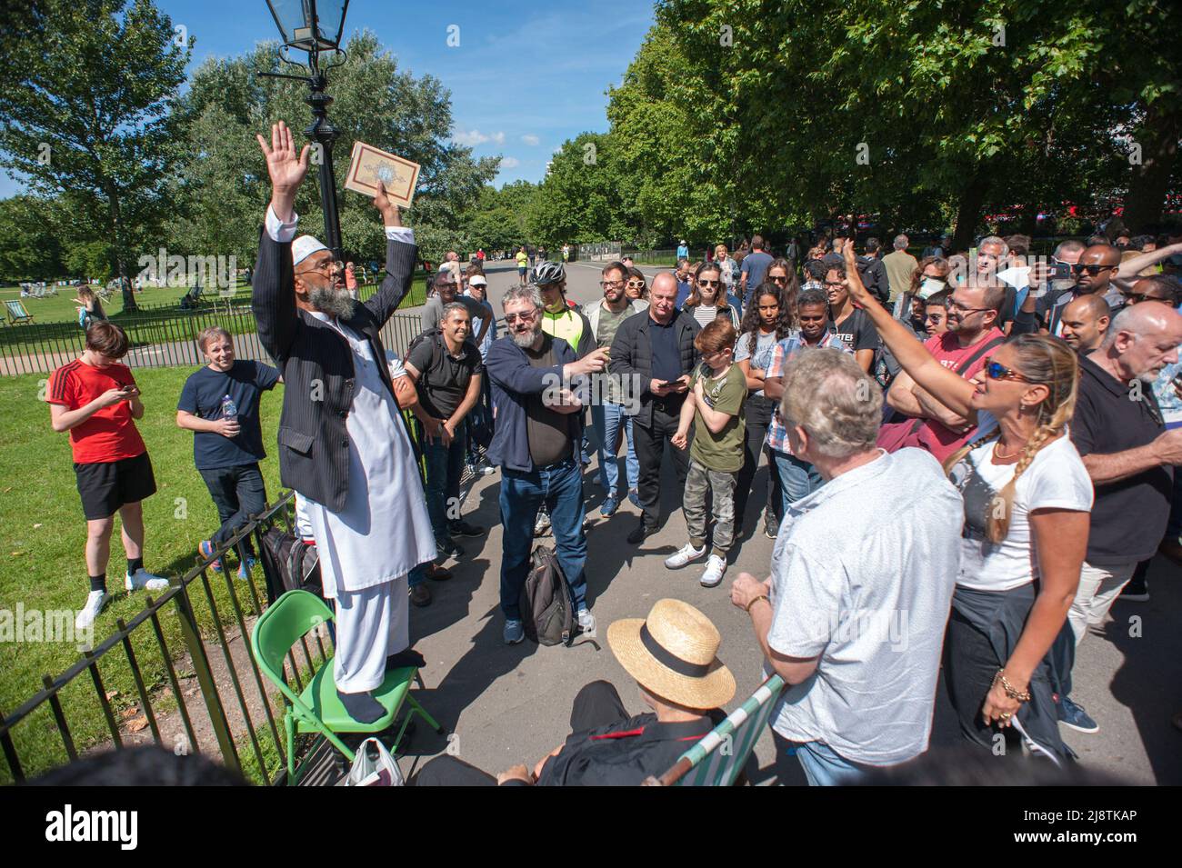 London, 13/08/2017 Predicatore islamico islamic preacher Speakers