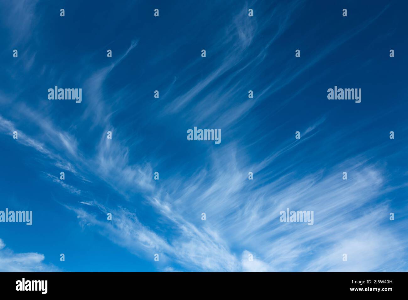 Light blue sky and white cloud hi-res stock photography and images - Alamy