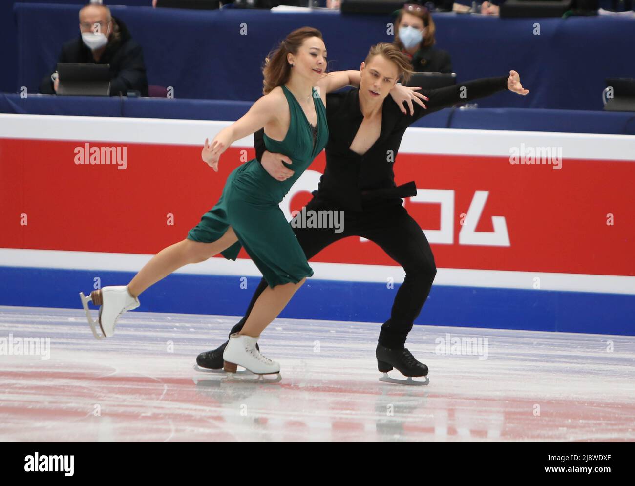 Allison Reed / Saulius Ambrulevičius of Lituanie during the ISU World ...