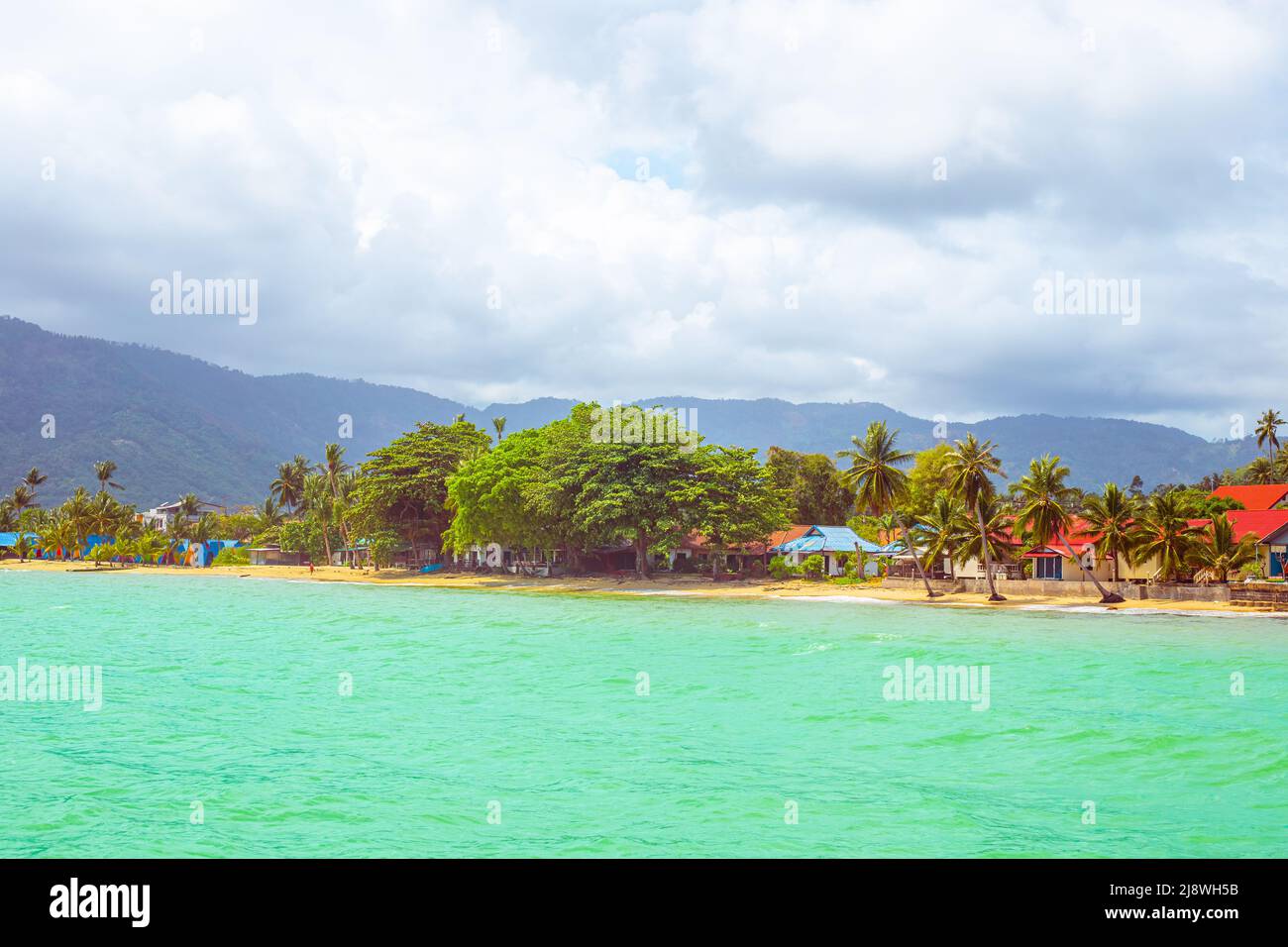 Tropical coast houses hi-res stock photography and images - Alamy