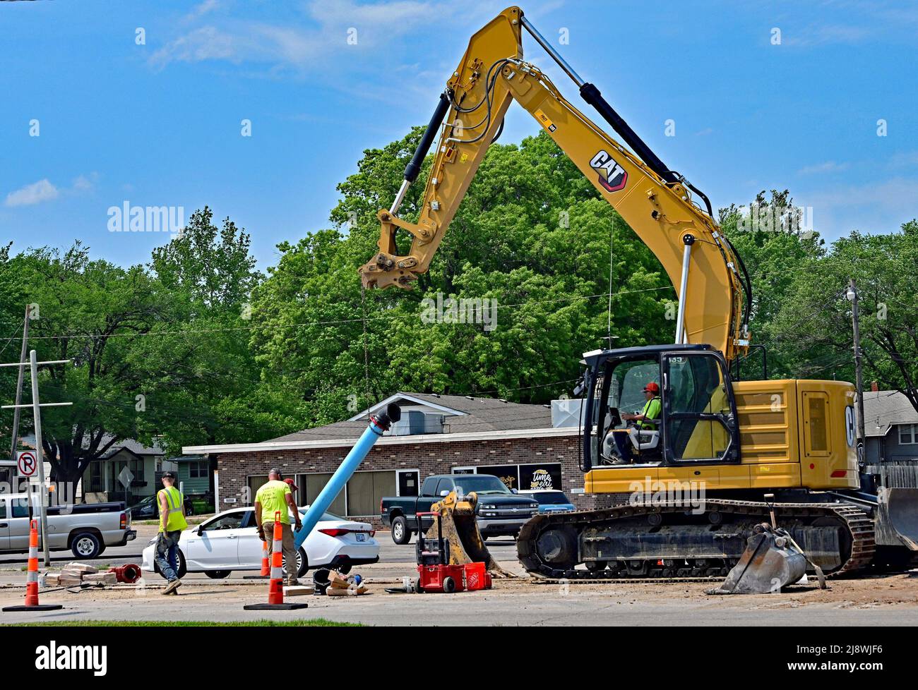EMPORIA, KANSAS MAY 17, 2022 As part of a weeks long project