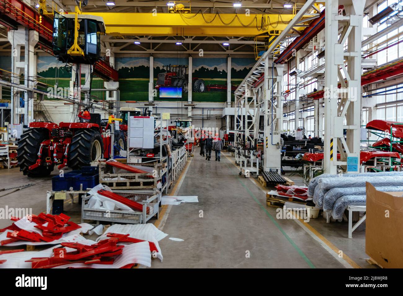 Assembly process of agricultural tractors in industrial Stock