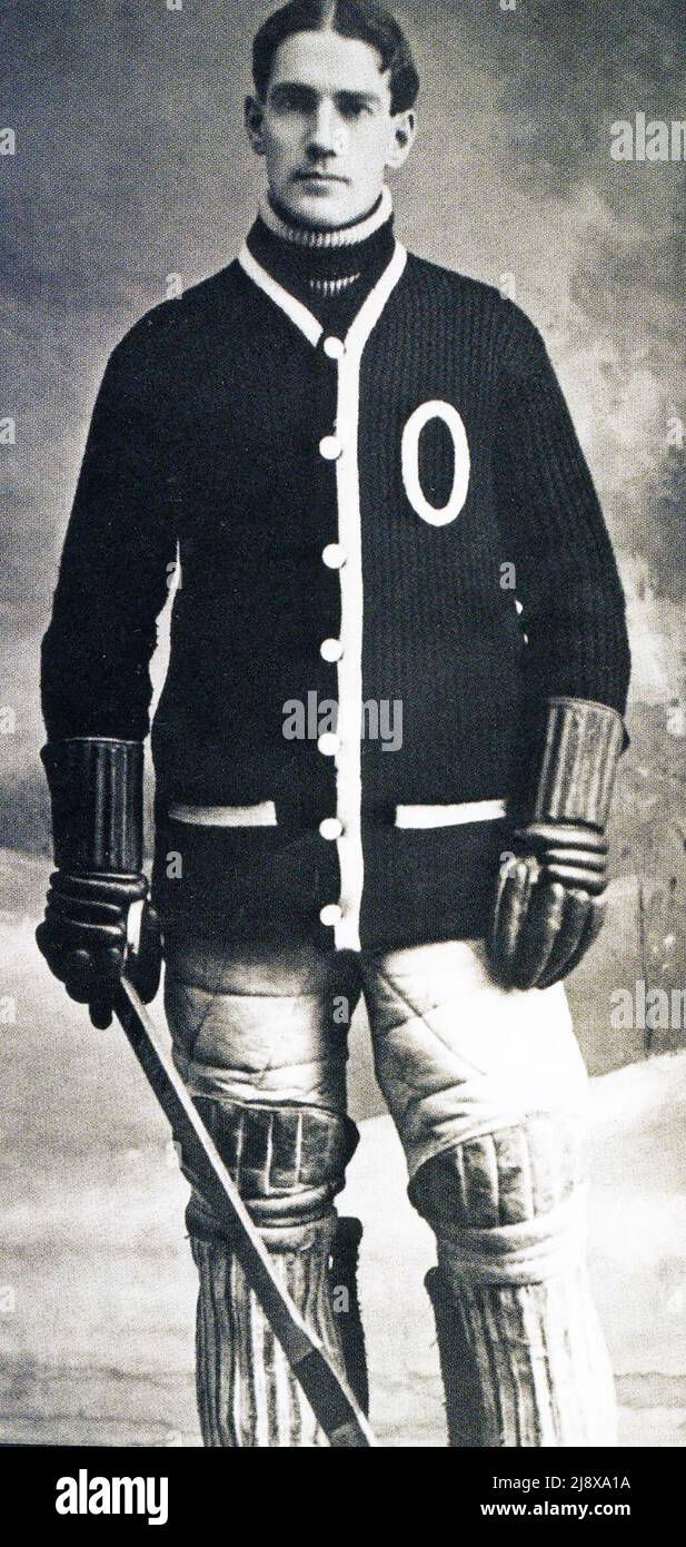 Percy LeSueur, ice hockey goaltender  ca.  1910 Stock Photo