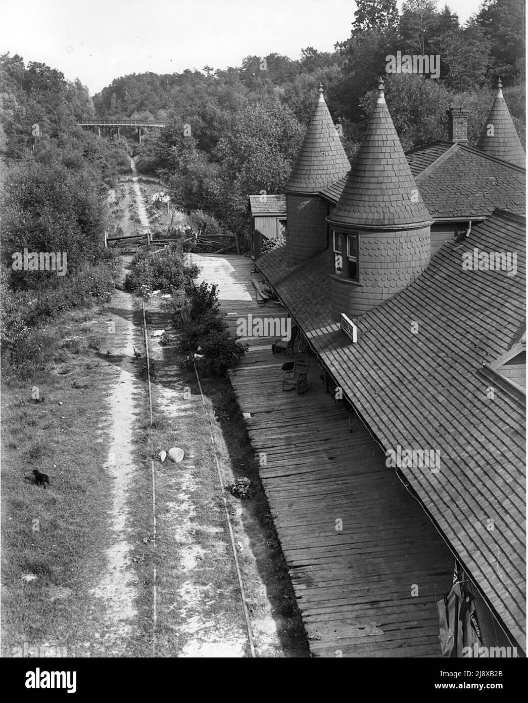 Moore Park station of the Toronto Belt Line Railway. The Heath Street