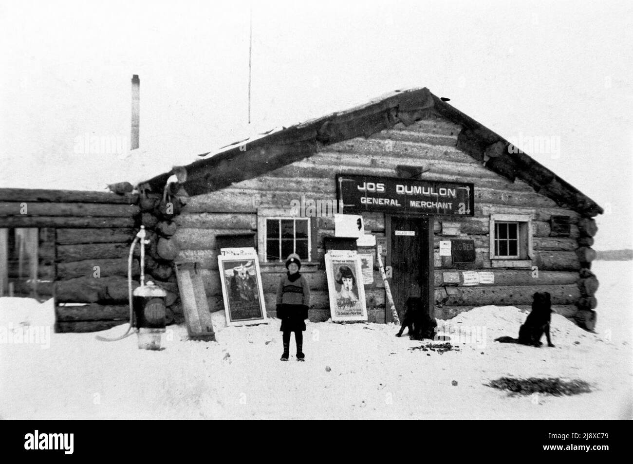 First post office in Rouyn in the Dumoulon store  ca.  1926 Stock Photo