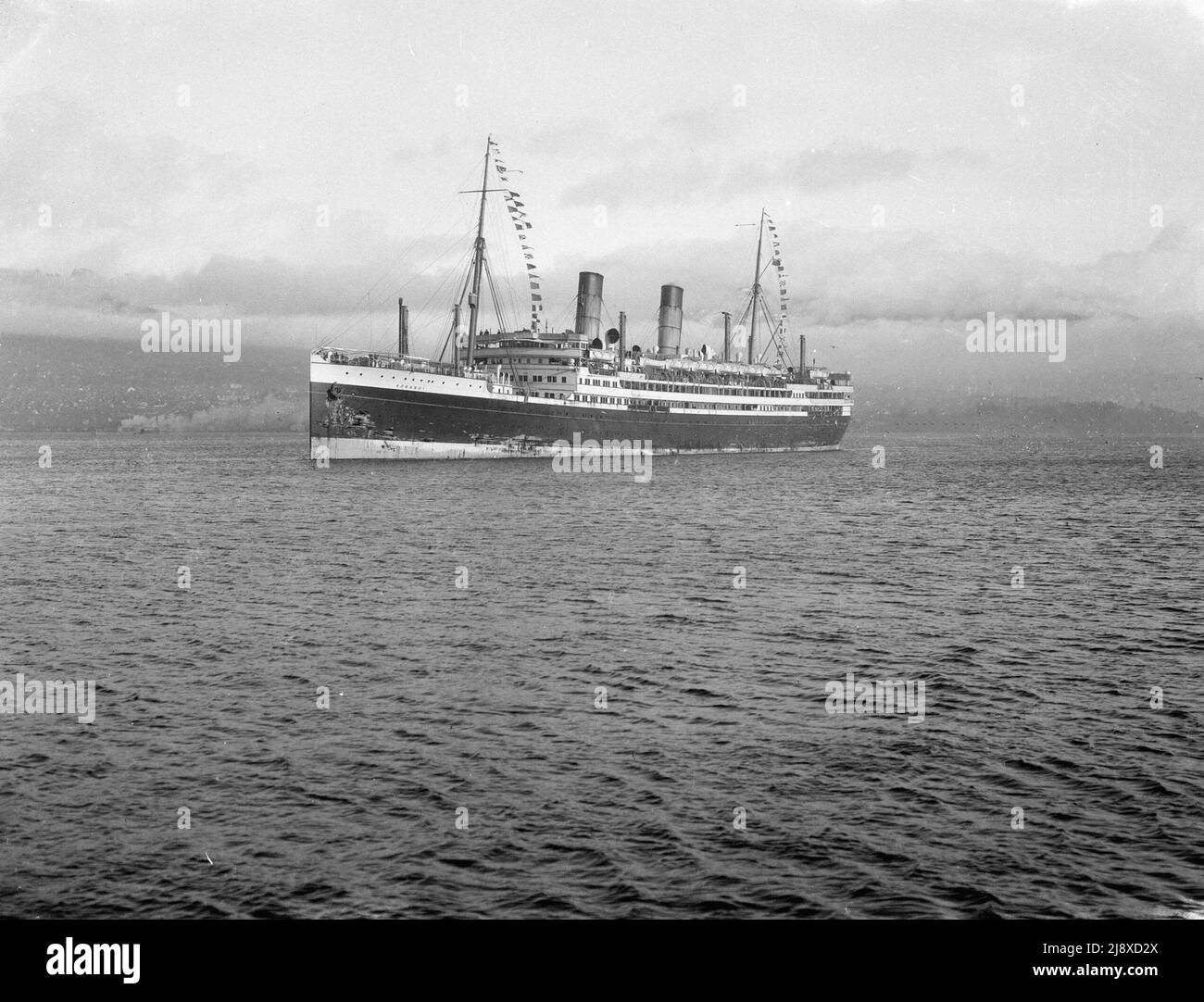Early 1900s ocean liner Black and White Stock Photos & Images Alamy