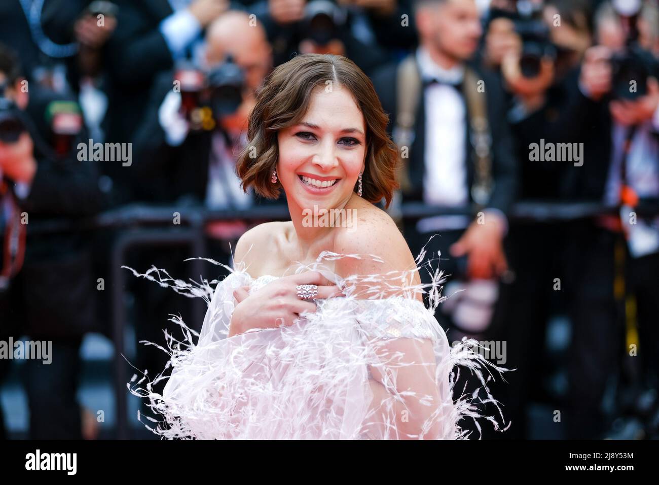 Cannes, France. 18th May, 2022. Cannes, France, Wednesday, May. 18, 2022 - Guest is seen at the Top Gun Maverick red carpet during the 75th Cannes Film Festival at Palais des Festivals et des Congrès de Cannes . Picture by Credit: Julie Edwards/Alamy Live News Stock Photo