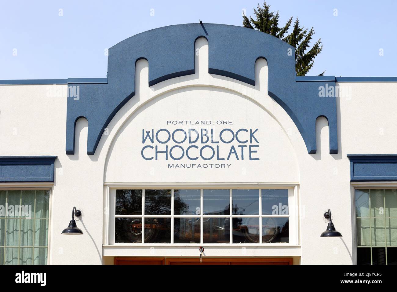Woodblock Chocolate, 1715 NE 17th Ave, Portland, Oregon. exterior storefront of a chocolate factory. Stock Photo