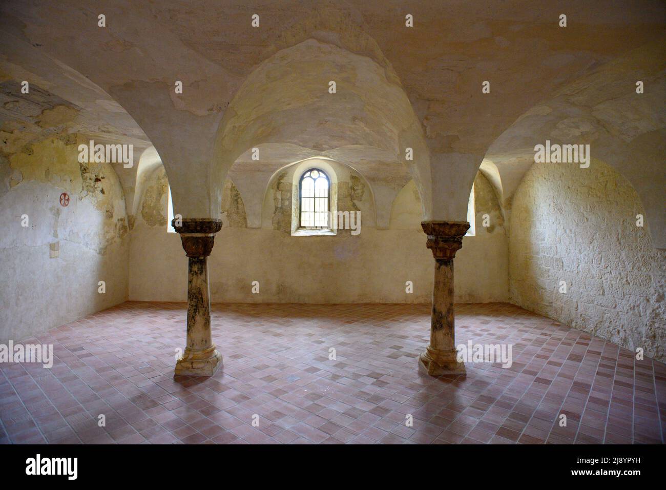Blankenburg, Germany. 19th May, 2022. The chapter house of Michaelstein Monastery. The hall was used by the monks living there as a meeting and consultation room. In the morning, Michaelstein Monastery had given a preview of the program for the 2022 season. In addition to concerts such as the Ascension Day concert 'Rüstet euch, Ihr Himmelschöre' ('Prepare yourselves, you choirs of heaven'), the newly designed courtyard is to be officially opened on June 11, 2022. Credit: Klaus-Dietmar Gabbert/dpa/Alamy Live News Stock Photo