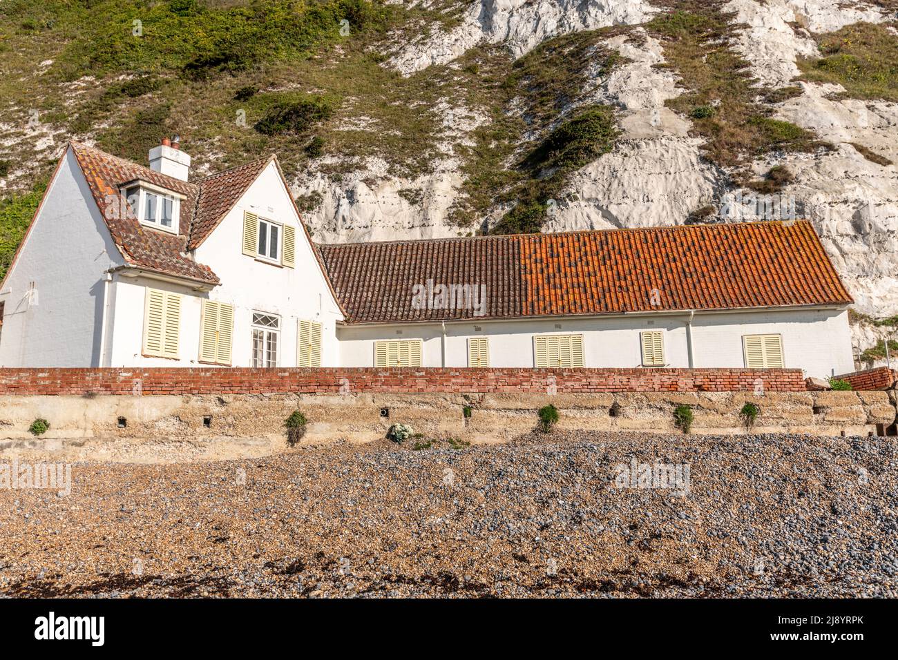 The house at east cliff end of st margarets hires stock photography