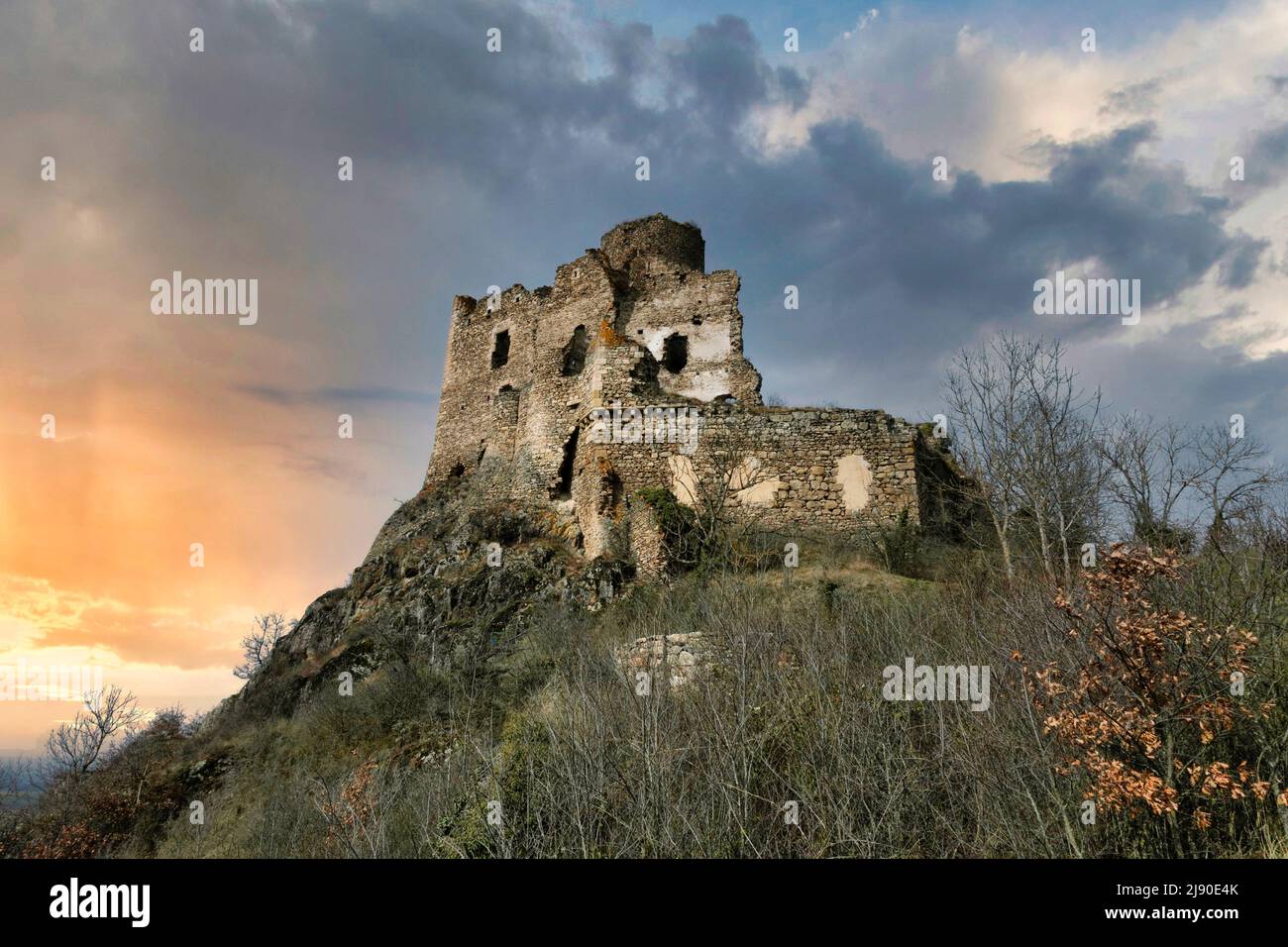 Haute Loire (43) Chateau de Leotoing // France. Auvergne Rhone Alpes. Haute Loire (43) Leotoing fortified castle Stock Photo