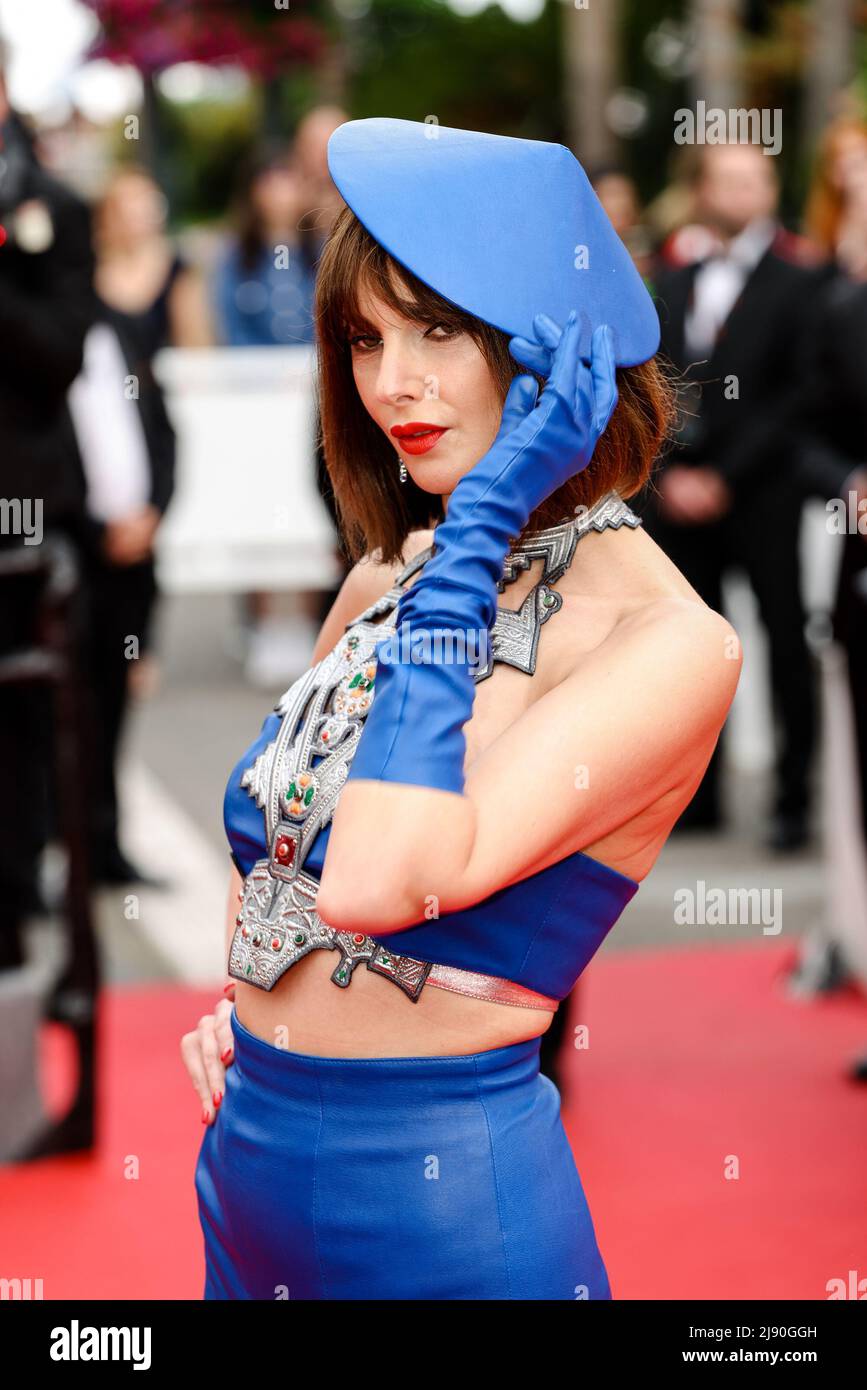 CANNES - MAY 18: Frédérique Bel arrives to the premiere of " TOP GUN