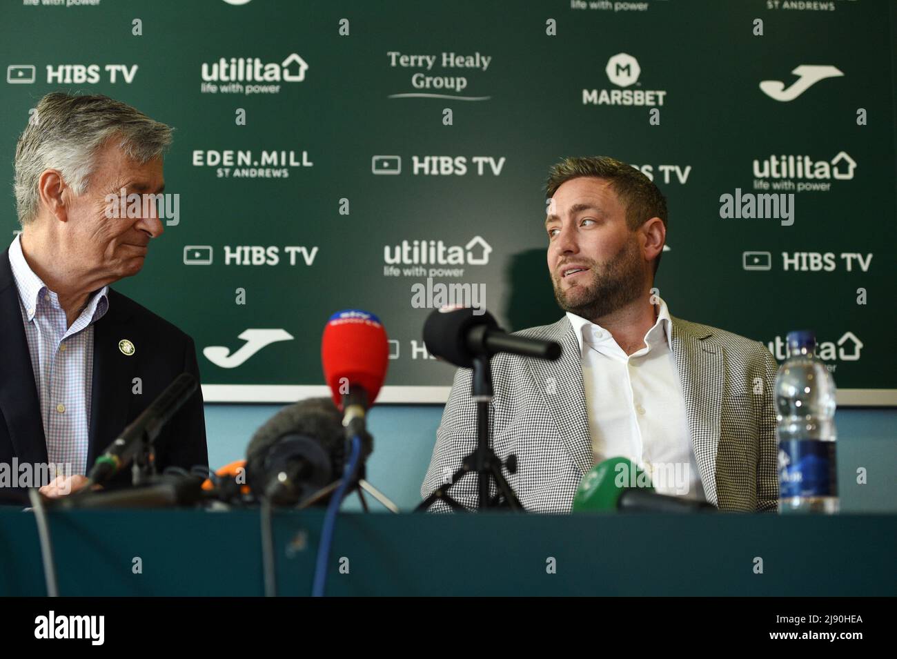 Hibernian manager lee hi-res stock photography and images - Page 3