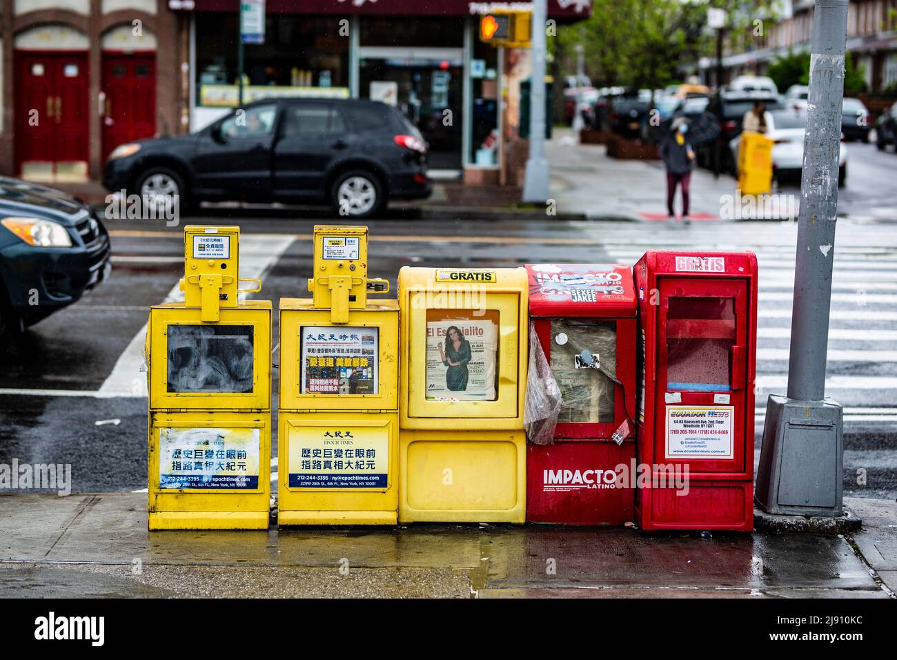 Zeitungsständer Automaten Stumme Verkäufer für Zeitungen in New York Stock Photo