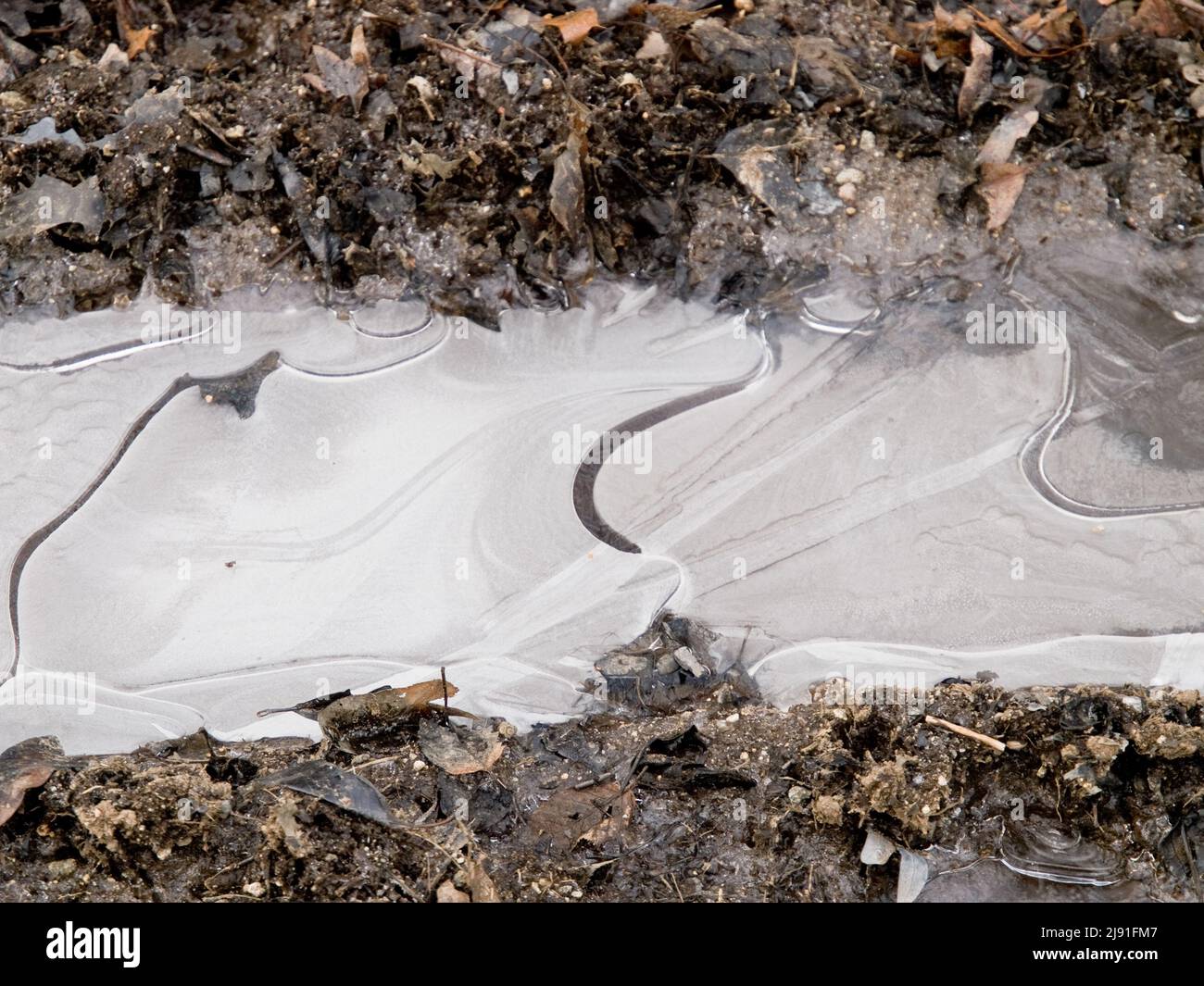 Patterns in ice Stock Photo - Alamy