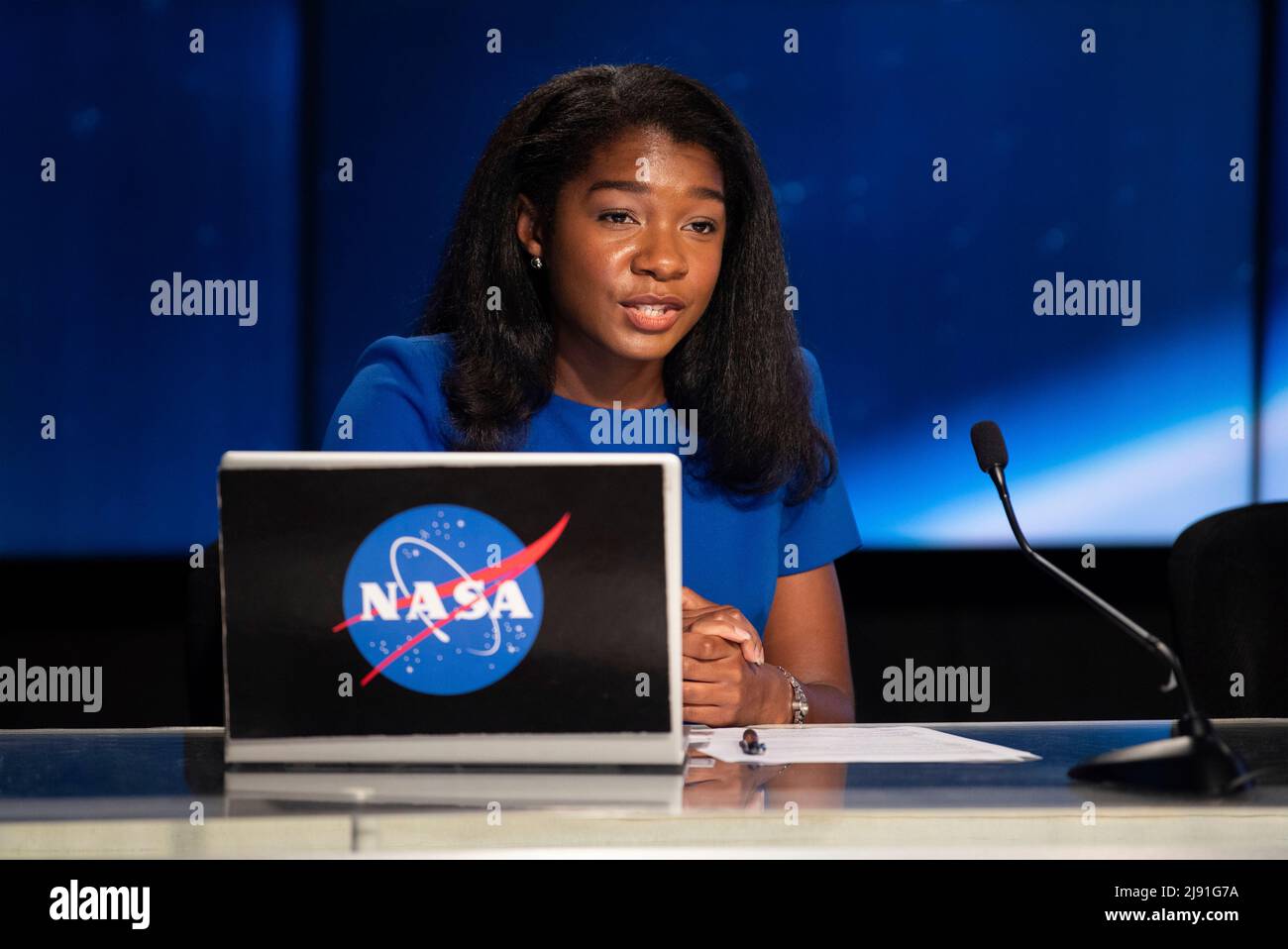 Cape Canaveral, United States of America. 18 May, 2022. Jasmine Hopkins, NASA Communications, moderates a press conference ahead of the launch of the United Launch Alliance Atlas V rocket carrying the Boeing CST-100 Starliner spacecraft aboard at the Kennedy Space Center, May 18, 2022 in Cape Canaveral, Florida. The Orbital Flight Test-2 will be second un-crewed flight test and will dock to the International Space Station and is expected to lift off May 19th. Credit: Joel Kowsky/NASA/Alamy Live News Stock Photo