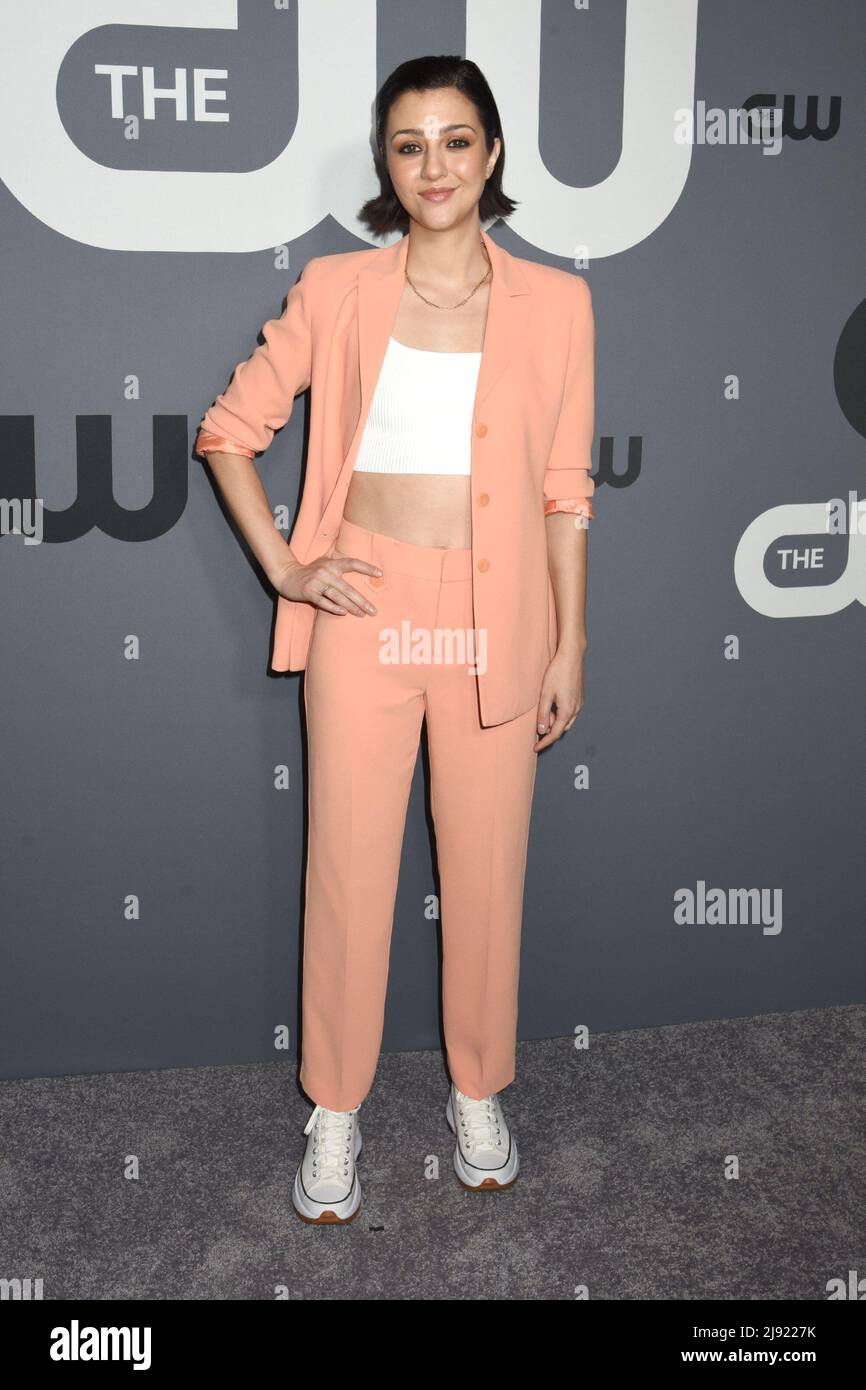 New York, NY, USA. 19th May, 2022. Katie Findlay at arrivals for The CW Network's 2022 New York Upfront Presentation, New York City Center, New York, NY May 19, 2022. Credit: Quoin Pics/Everett Collection/Alamy Live News Stock Photo