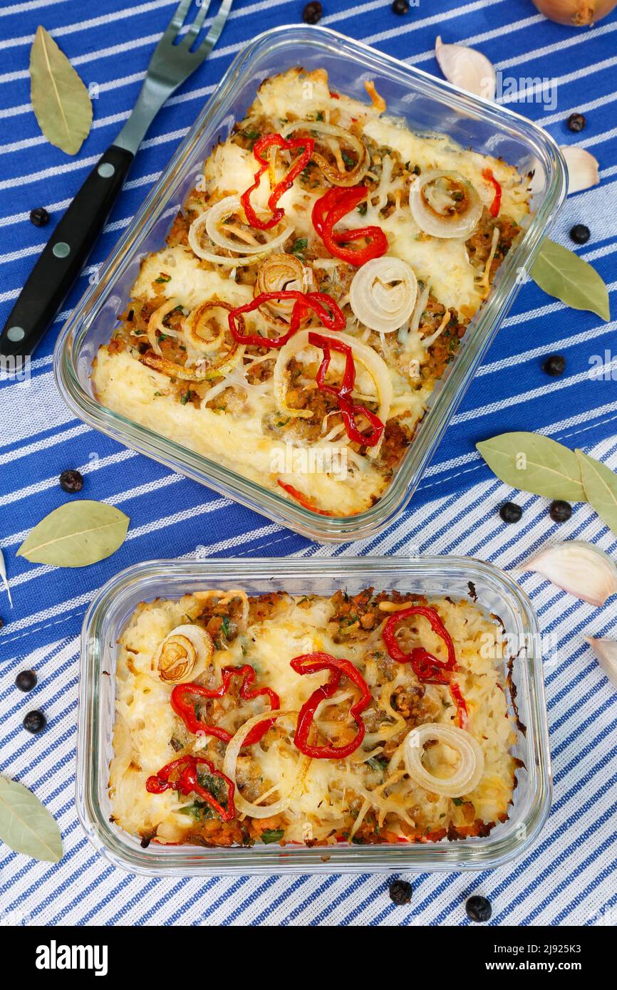 Swabian cuisine, Filderkraut with soy mince, casserole, from the oven, baked, topped with grated