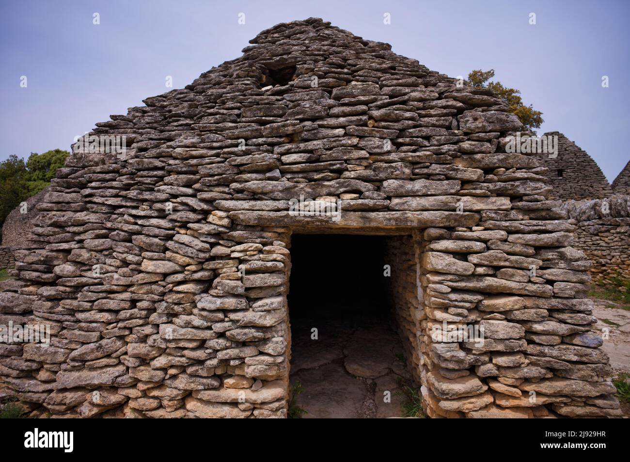 Dwelling, Dry stone roundhouses, Village des Bories, Village of stone huts, Open-air museum, Gordes, Vaucluse, Provence-Alpes-Cote d'Azur, France Stock Photo