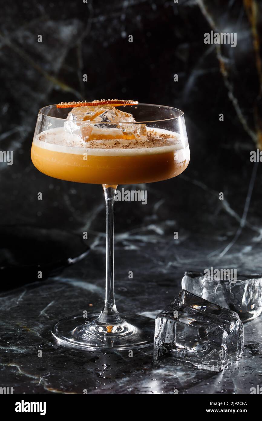 https://c8.alamy.com/comp/2J92CFA/porto-flip-an-alcoholic-cocktail-of-the-long-drink-prepared-on-the-basis-of-port-wine-and-brandy-a-kind-of-flip-it-is-classified-as-a-long-drink-2J92CFA.jpg