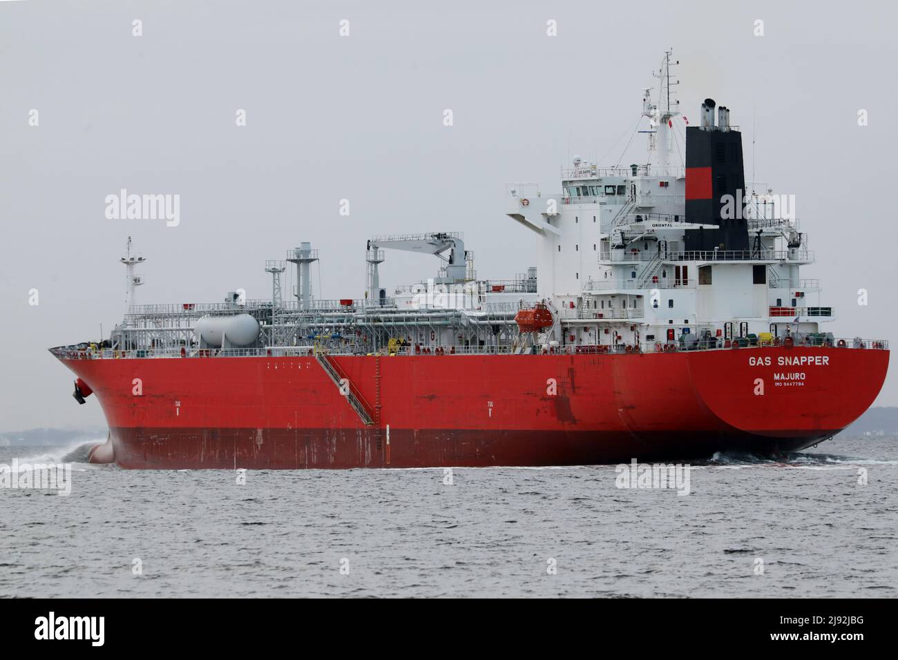 04.01.2022, Helsingborg, Skane lakes, Sweden - Tanker Gas Snapper on the Baltic Sea. 00S220104D158CAROEX.JPG [MODEL RELEASE: NO, PROPERTY RELEASE: NO Stock Photo