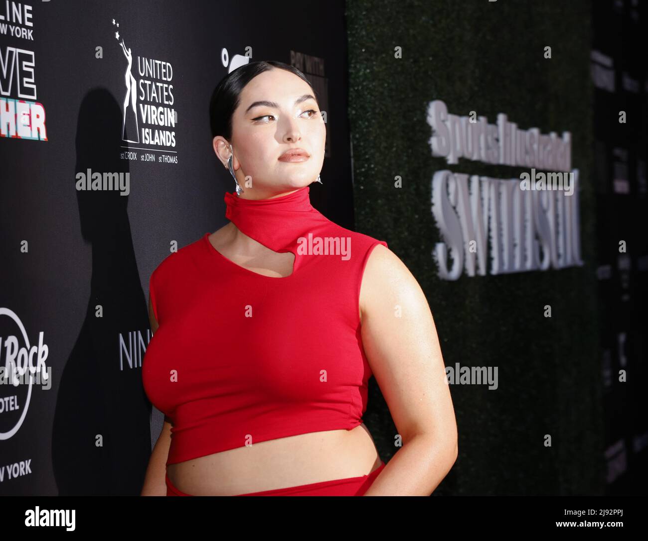 Sports illustrated 2022 yumi nu hires stock photography and images Alamy