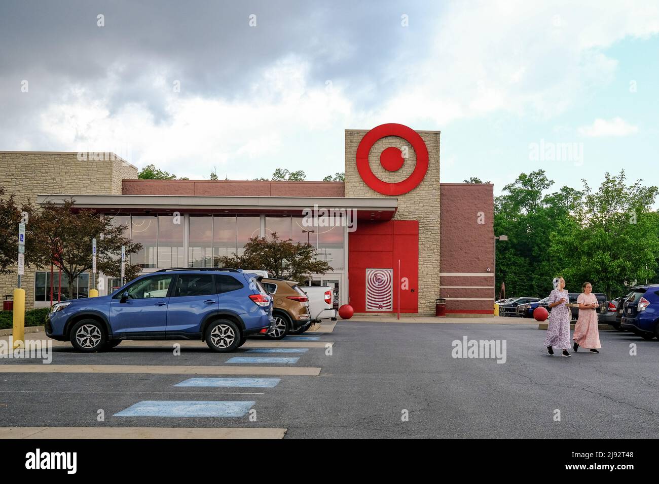 Selinsgrove, United States. 19th May, 2022. People are seen walking at the parking lot of a Target store at Monroe Marketplace. Target reported a 52% drop in profit for the first quarter of 2022. The company blamed higher expenses due to supply chain disruptions. Credit: SOPA Images Limited/Alamy Live News Stock Photo