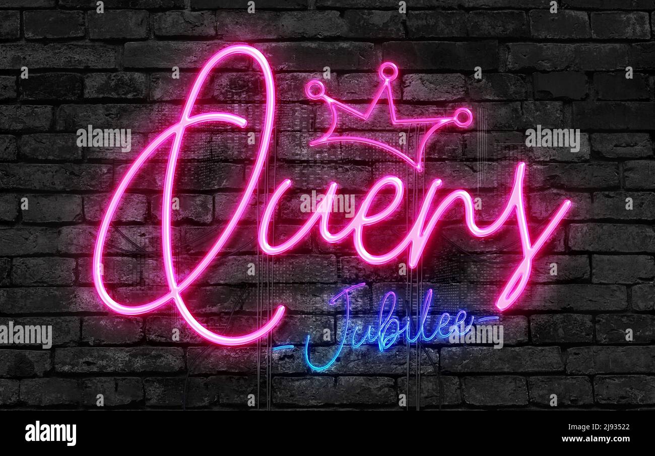 Neon Sign - The Queens Platinum Jubilee 2022 - In 2022, Her Majesty The Queen will become the first British Monarch to celebrate a Platinum Jubilee af Stock Photo