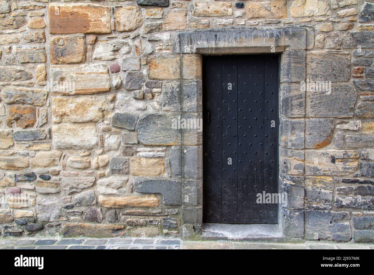 Aperturee Medieval Retro City Wall Square Tension Backdrop