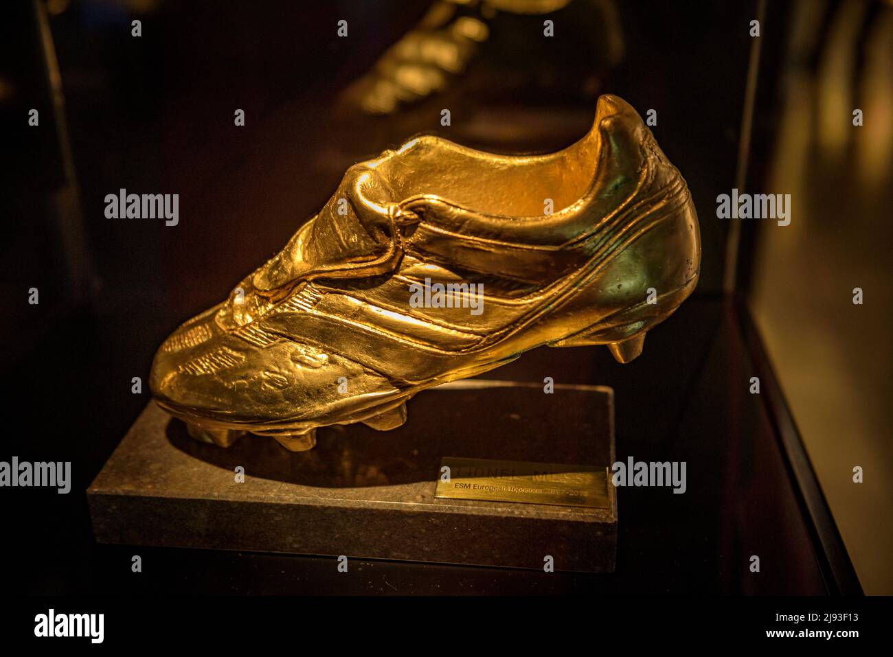 European Golden Shoe to the top European scorer awarded to Leo Messi, in the Messi space of the FC Barcelona museum, at the Camp Nou, Barcelona, Spain Stock Photo