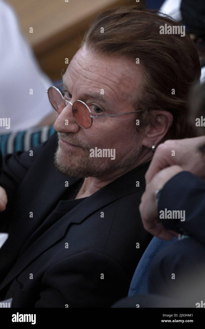Rome, Italy. 19 May 2022. Bono Vox speaks during the launch of the 'Scholas Occurrentes', international educational movement at the Pontifical Urbaniana University. Credit: Maria Grazia Picciarella/Alamy Live News Stock Photo