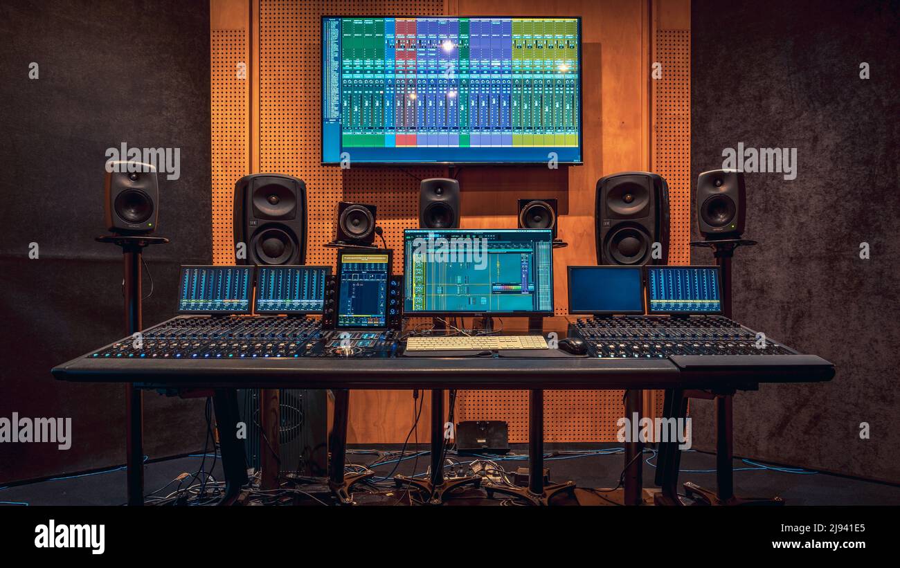 Brisbane, Australia Professional sound recording and mixing studio