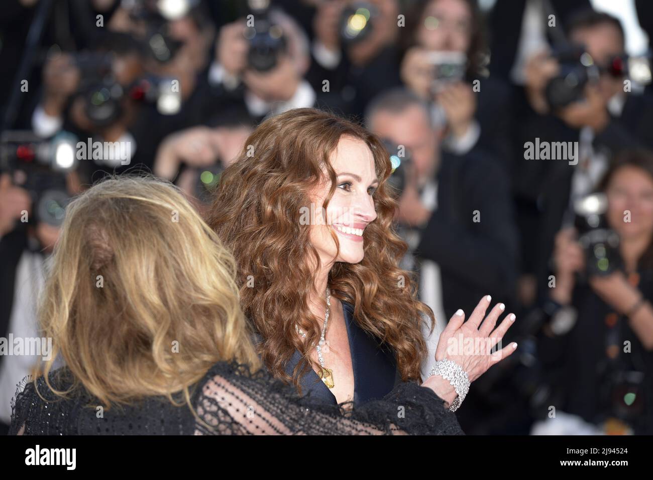 Anne Hathaway and Julia Roberts attends the 75th Cannes Film Festival