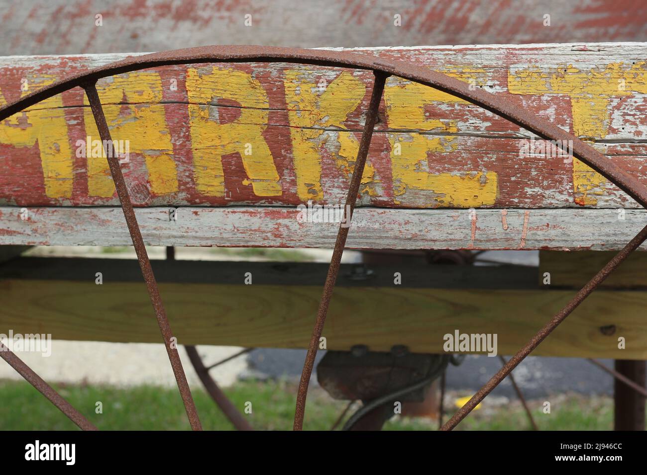 Old traditional vintage wagon wheel in rusted iron and metal Stock Photo Alamy