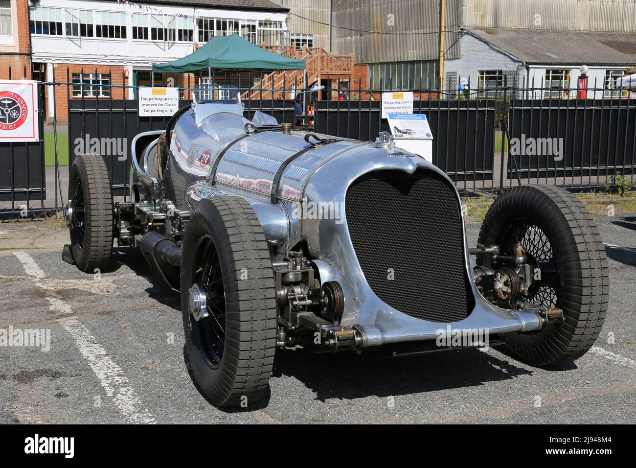 Napier-Railton 535hp W12 (1934, Brooklands Lap Record car), Centenary of Speed, 17 May 2022, Brooklands Museum, Weybridge, Surrey, England, UK, Europe Stock Photo