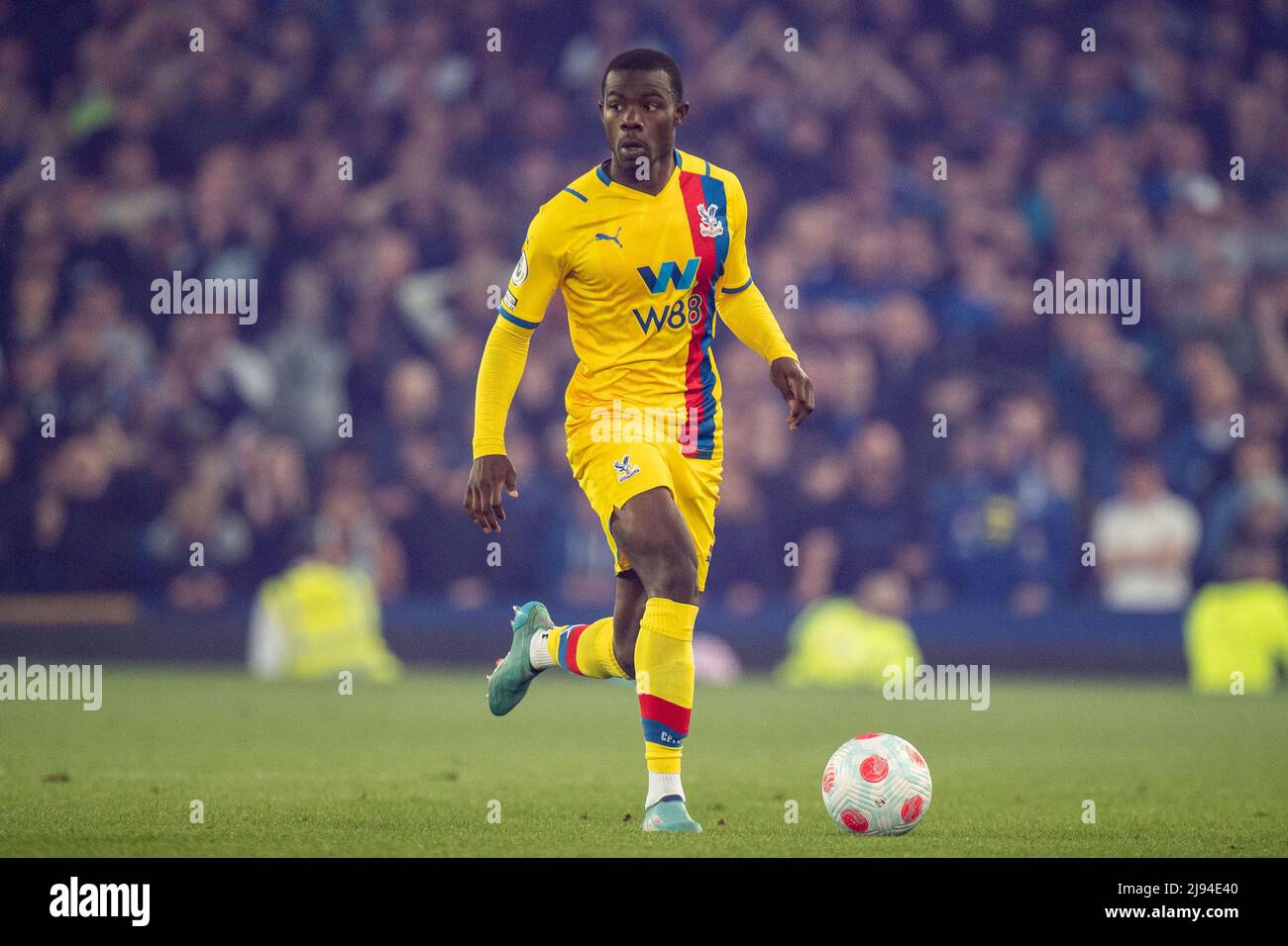 LIVERPOOL, ENGLAND - MAY 19: Tyrick Mitchell of Crystal Palace during the Premier League match between Everton and Crystal Palace at Goodison Park on May 19, 2022 in Liverpool, United Kingdom. (Photo by Sebastian Frej) Stock Photo