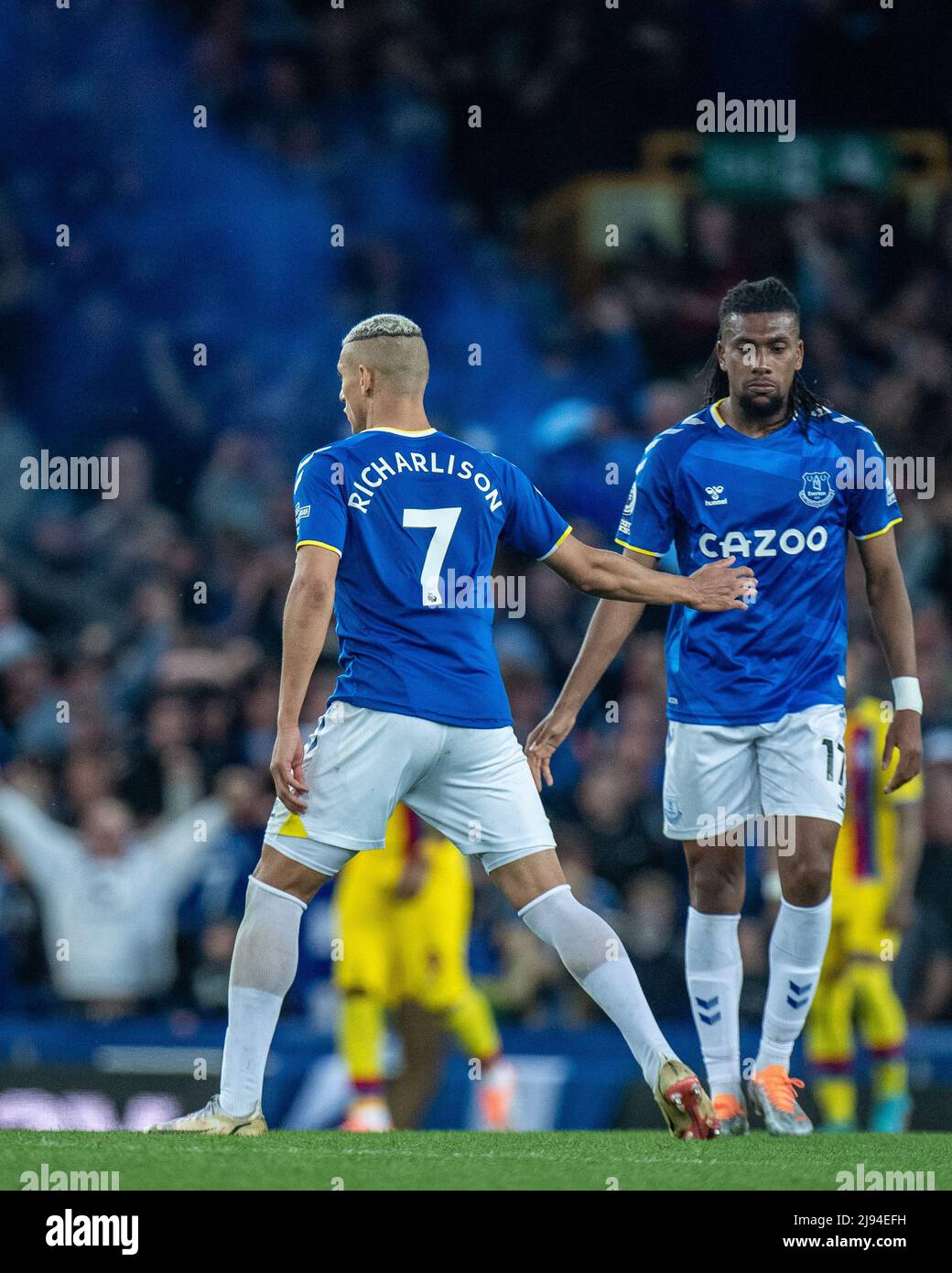 LIVERPOOL, ENGLAND - MAY 19: Richarlison of Everton celebrates after scoring goal during the Premier League match between Everton and Crystal Palace at Goodison Park on May 19, 2022 in Liverpool, United Kingdom. (Photo by Sebastian Frej) Stock Photo