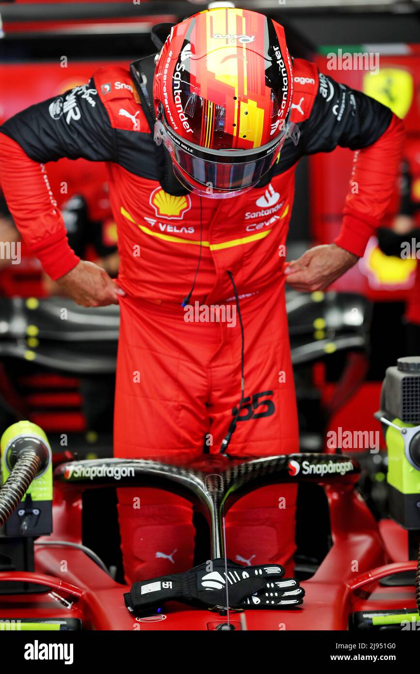 Carlos Sainz Jr (ESP) Ferrari F1-75. Spanish Grand Prix, Friday 20th May  2022. Barcelona, Spain Stock Photo - Alamy